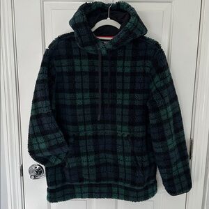 Vineyard Vines Oversized Sherpa Pullover